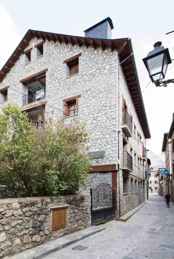 Apartamento En Benasque Casa Sinantonio - Inmocyma Exterior foto