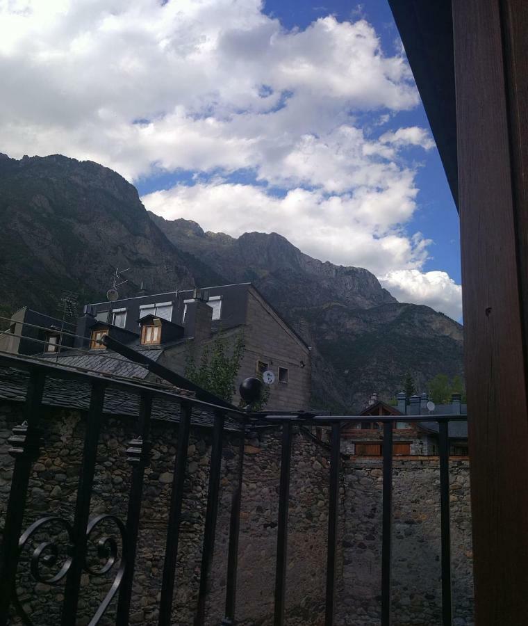 Apartamento En Benasque Casa Sinantonio - Inmocyma Exterior foto
